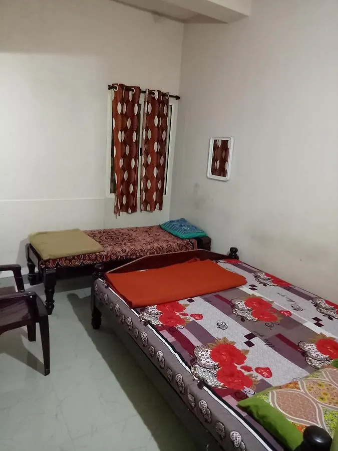 Ib Lodge Májszúr India